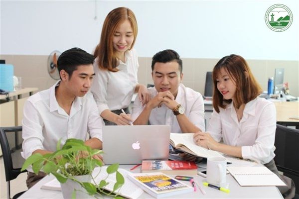 muc-luong-nganh-kinh-doanh-quoc-te