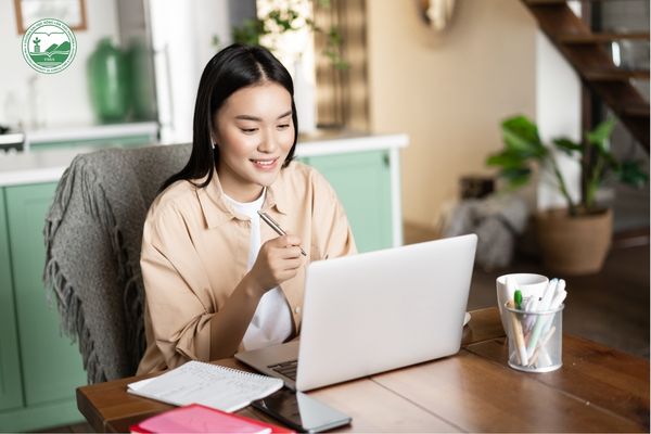 Hệ chính quy là hình thức đào tạo tập trung